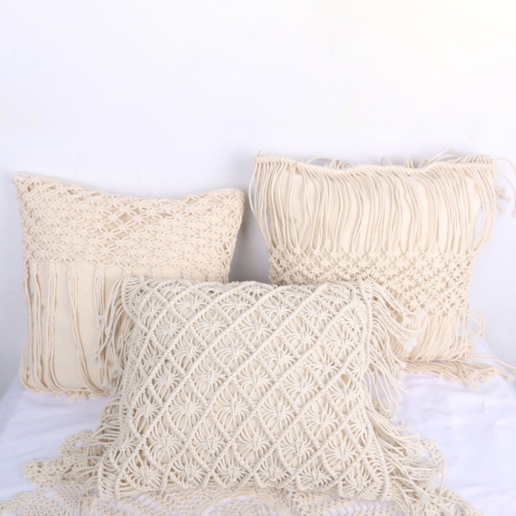 Coussin à pampilles tissé à la main